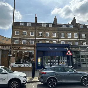 https://luxury-flat-near-greenwich-park.cambridgehotelsuk.com